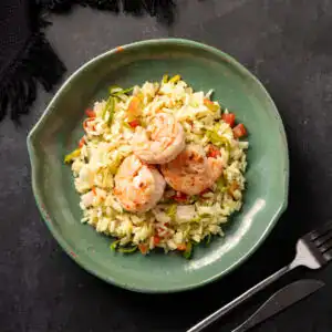Camarão com abacaxi e arroz basmati